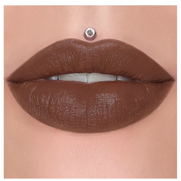 Jeffree Star Other - Jeffree Star Velvet Trap Dominatrix (Chocolate Brown) Matte Lipstick